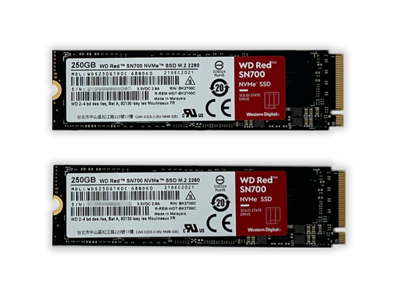 2枚のRed SN700 NVMe SSD